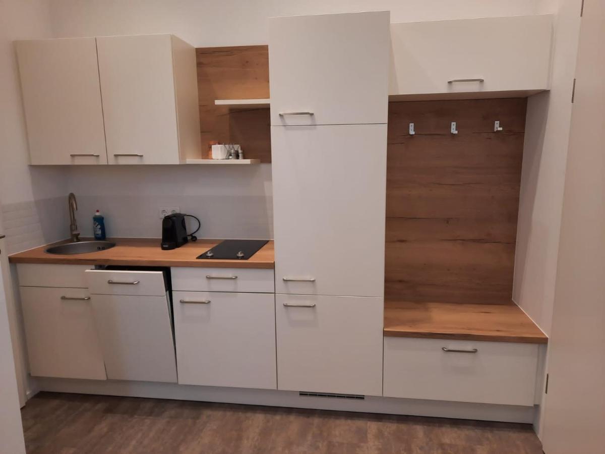 Ferienwohnungen Winzergasse Пурбах ам Нойзидлерзее Екстериор снимка